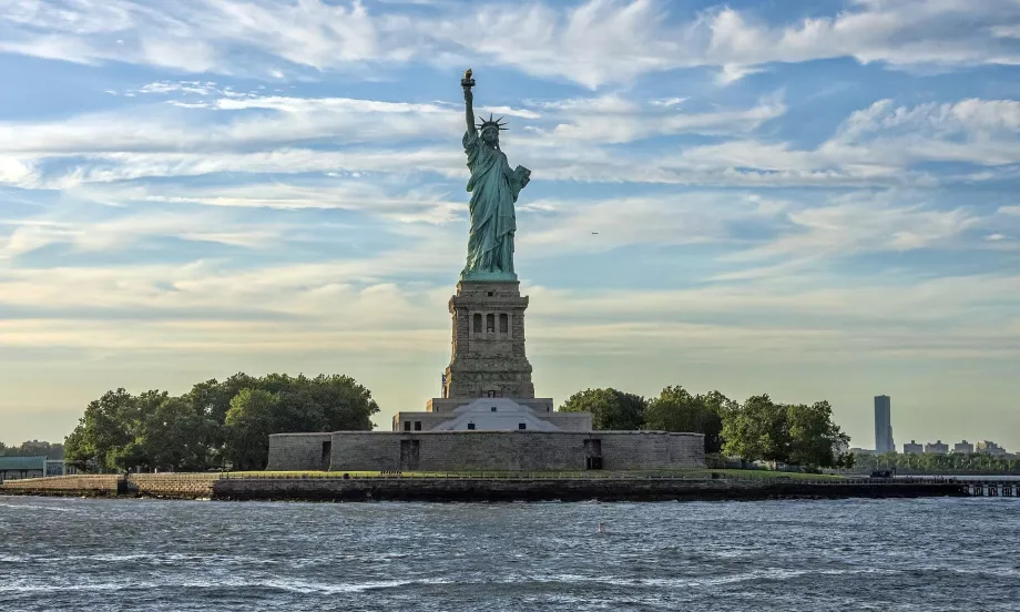 Vedere a Statuii Libertății din Staten Island Ferry