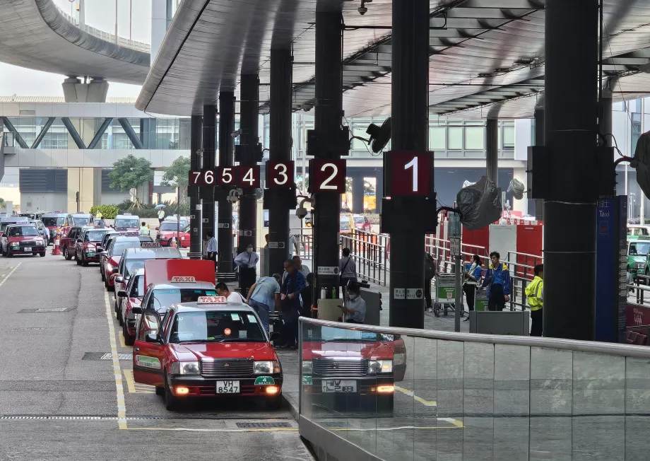 Taxi la Aeroportul Hong Kong