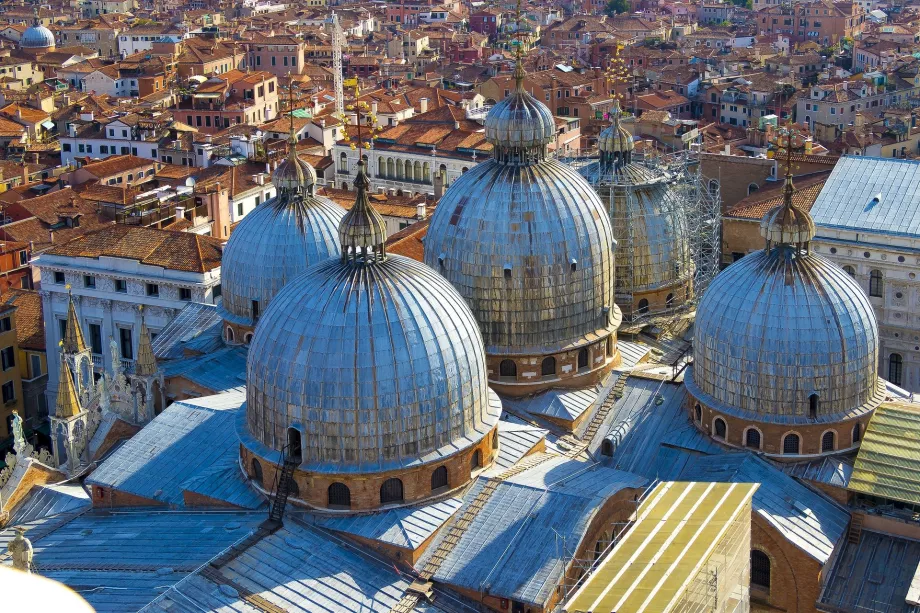 Cupola bazilicii