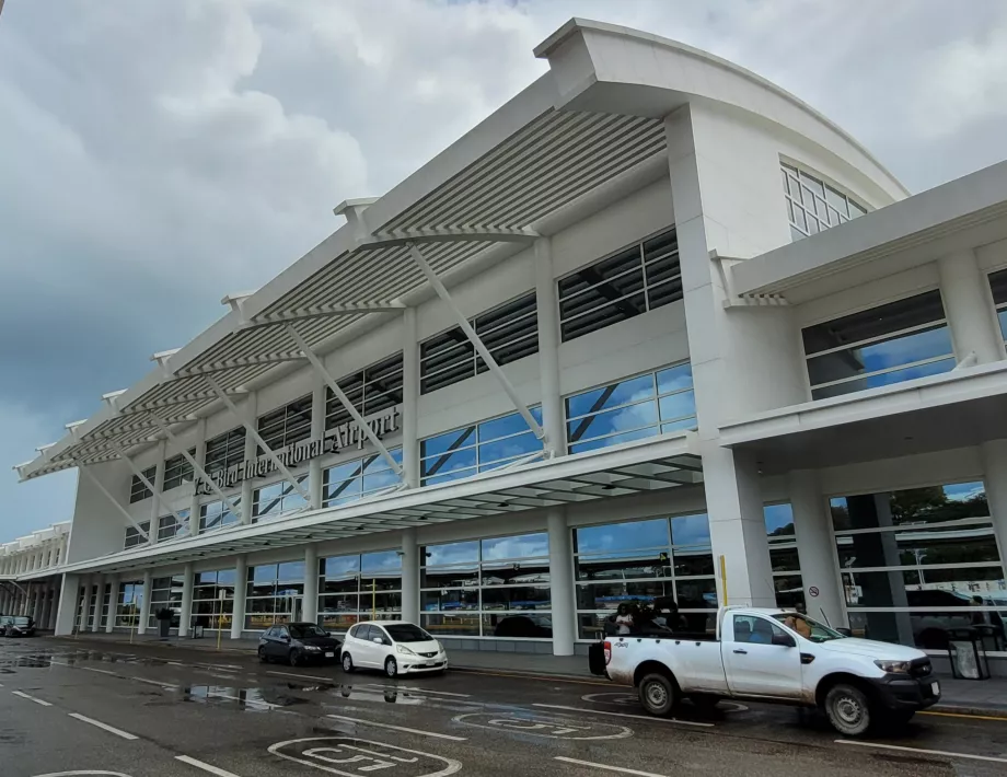 Aeroportul Antigua (ANU) - Terminal nou