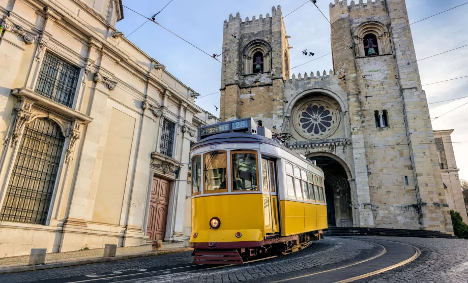 Tramvai în Lisabona