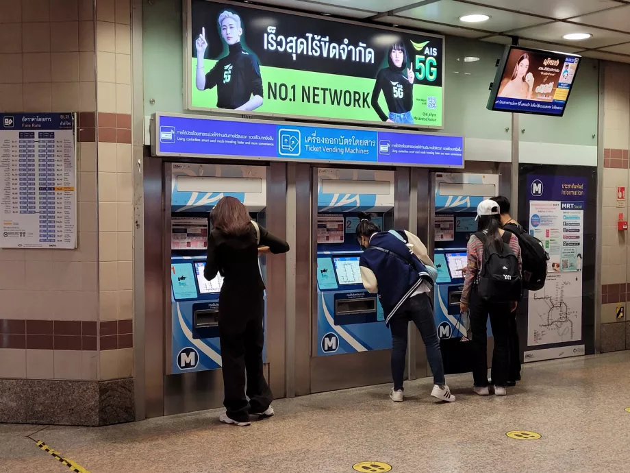 Automate de bilete la metrou MRT