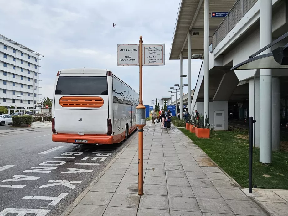 Stație de autobuz regional