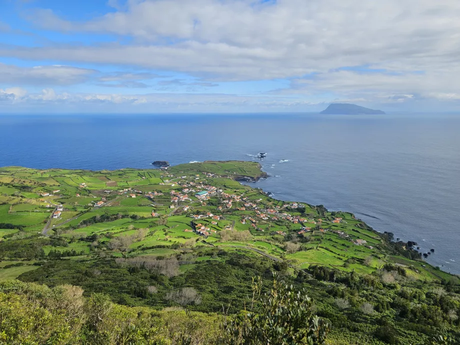 Vedere a satului Ponta Delgada