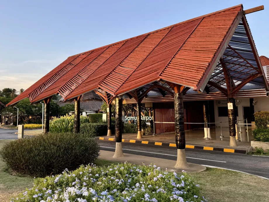 Sala de sosiri a Aeroportului Samui USM