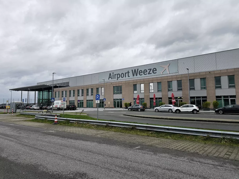 Terminalul Aeroportului Weeze