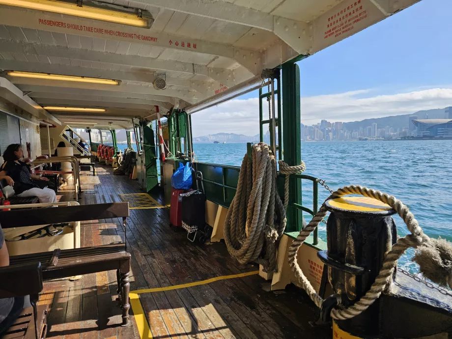 Puntea inferioară pe Star Ferry