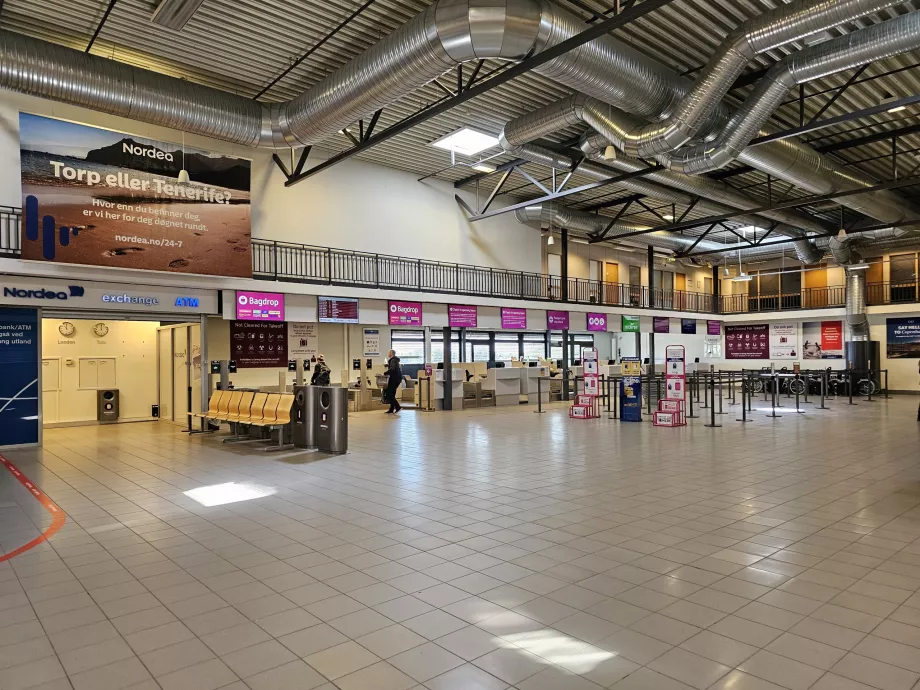 Sala de check-in a Aeroportului Torp