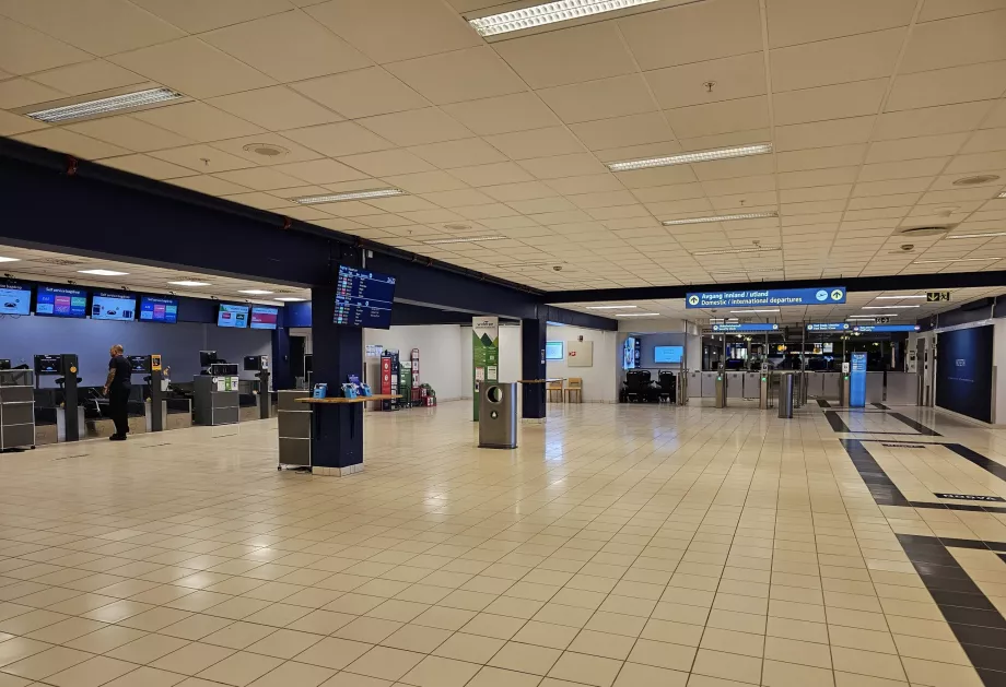 Sala de plecări a Aeroportului Alesund