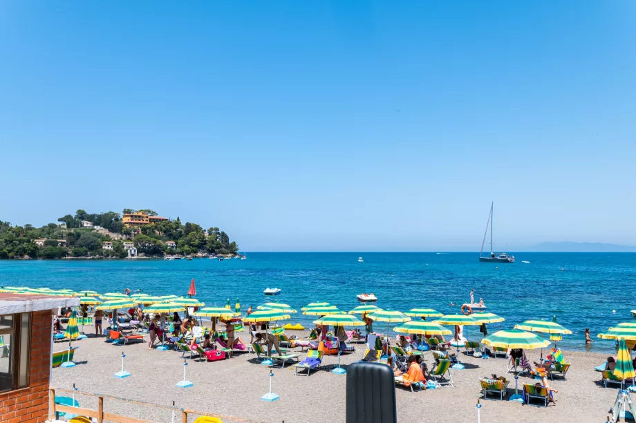 Porto Santo Stefano, plajă