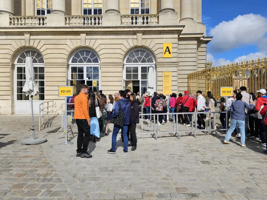 Acces public la Versailles