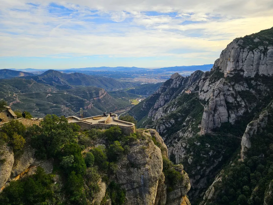 Vedere de la Mănăstirea Montserrat