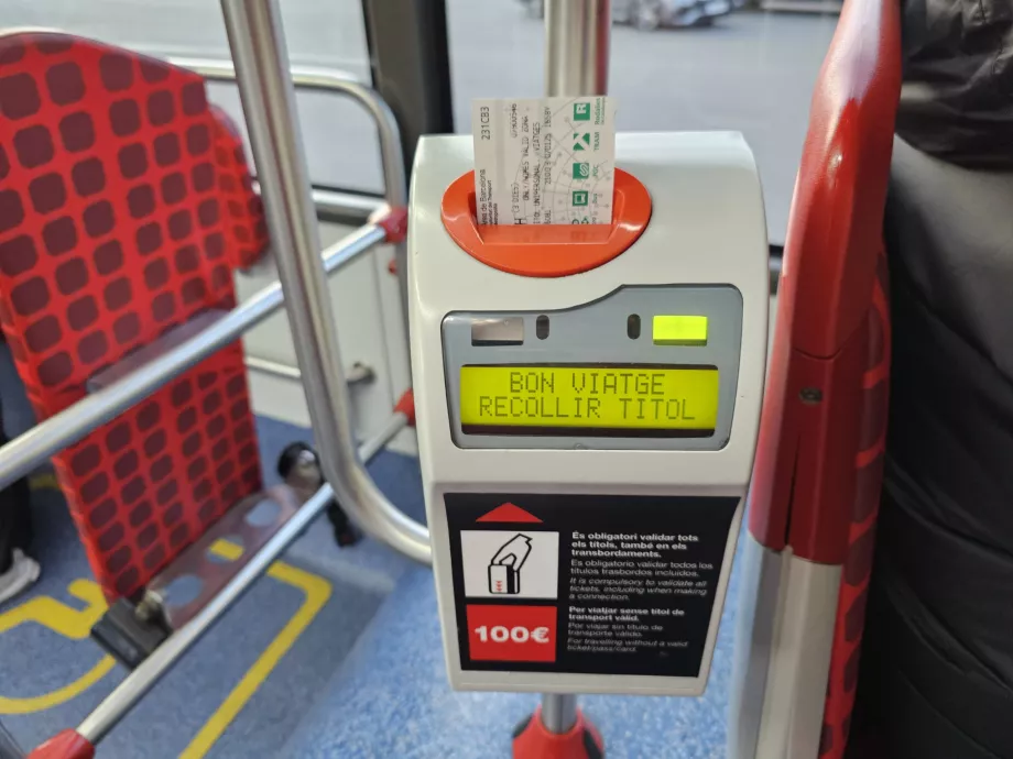 Validator de bilete în autobuz