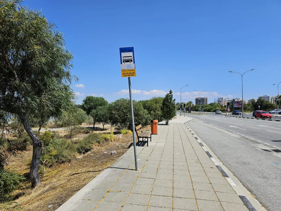 Stație de autobuz în Cipru