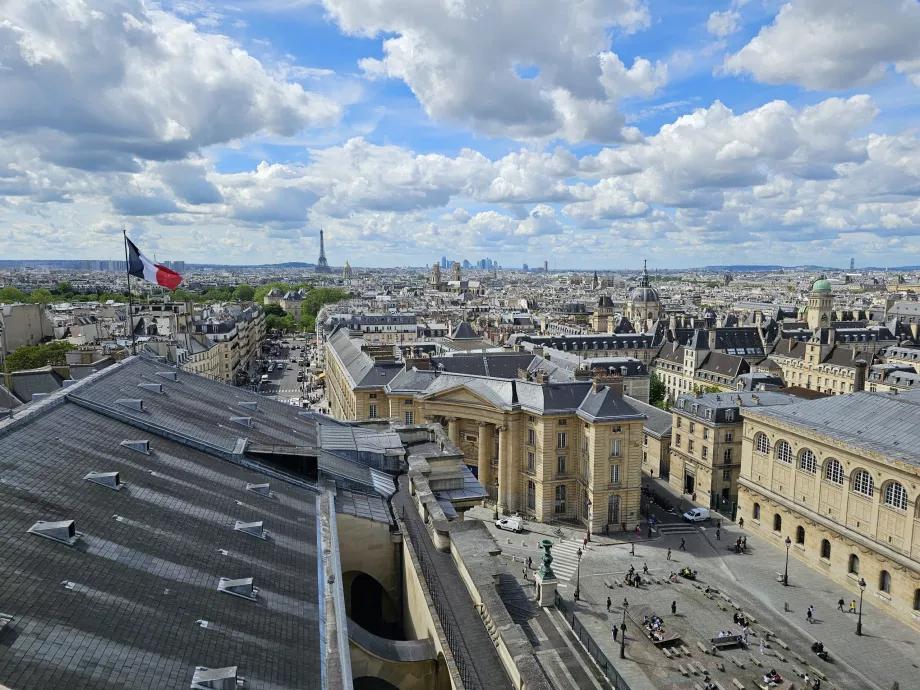 Vedere din galeria Panteonului