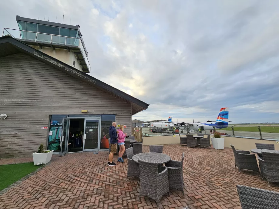 Puntea de observație, Aeroportul Land's End