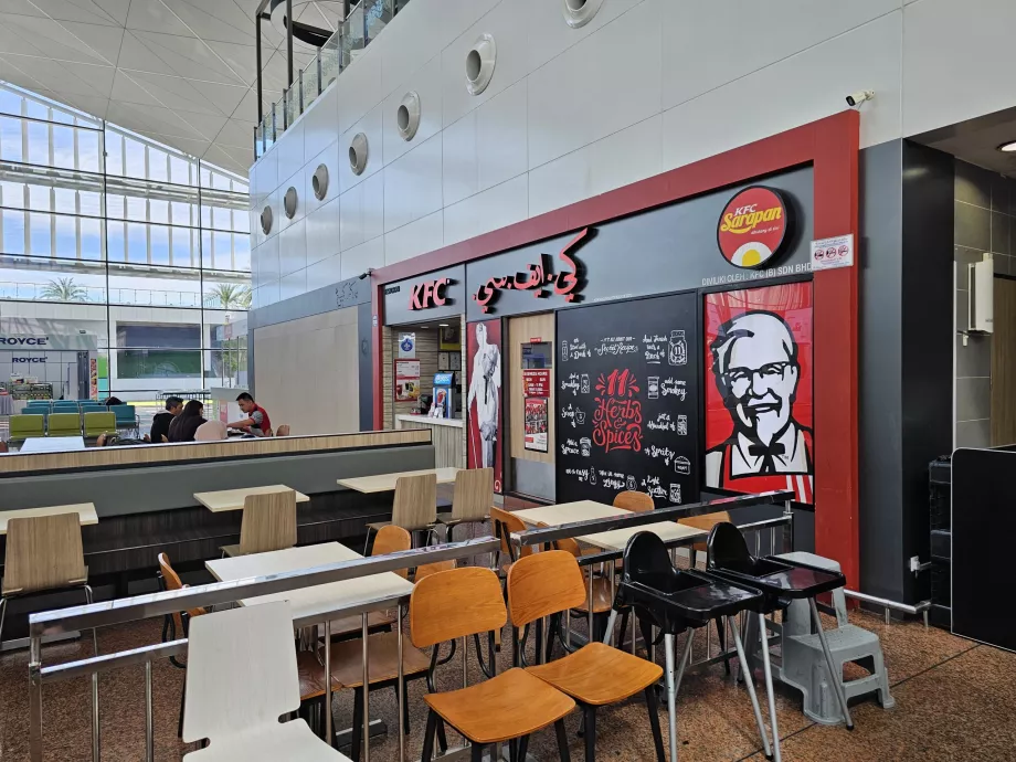 KFC, sala de sosire, zona publică