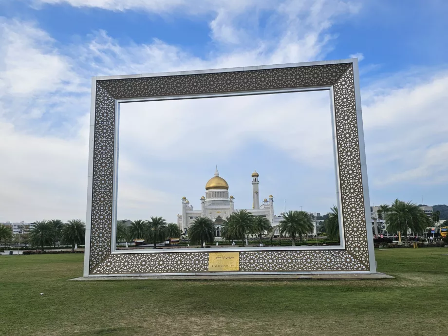 Cadru, Bandar Seri Begawan