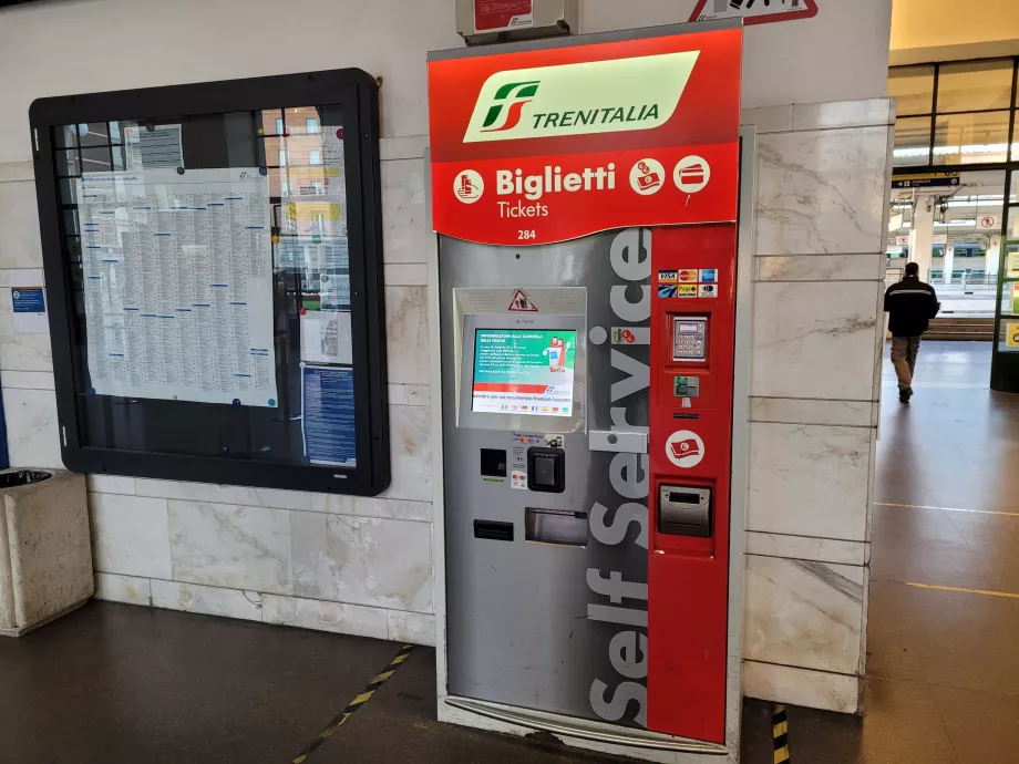 Automat de vânzare a biletelor de tren