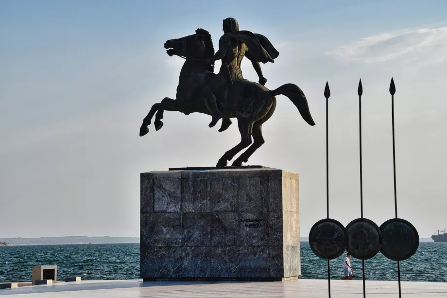 Statuia lui Alexandru cel Mare