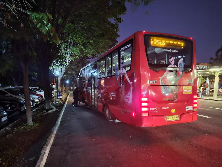 Stația de autobuz K1S