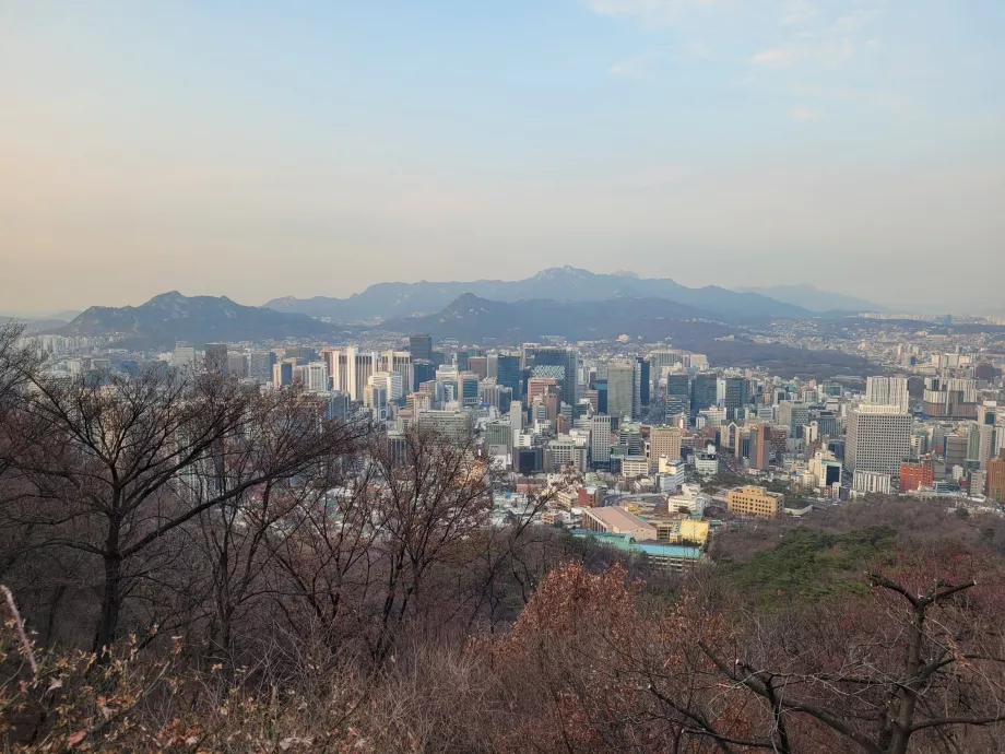 Vedere de pe dealul Namsan