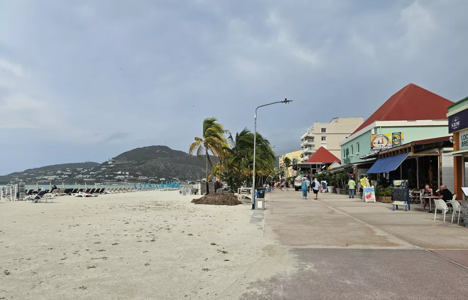 Plajă și promenadă, Philipsburg