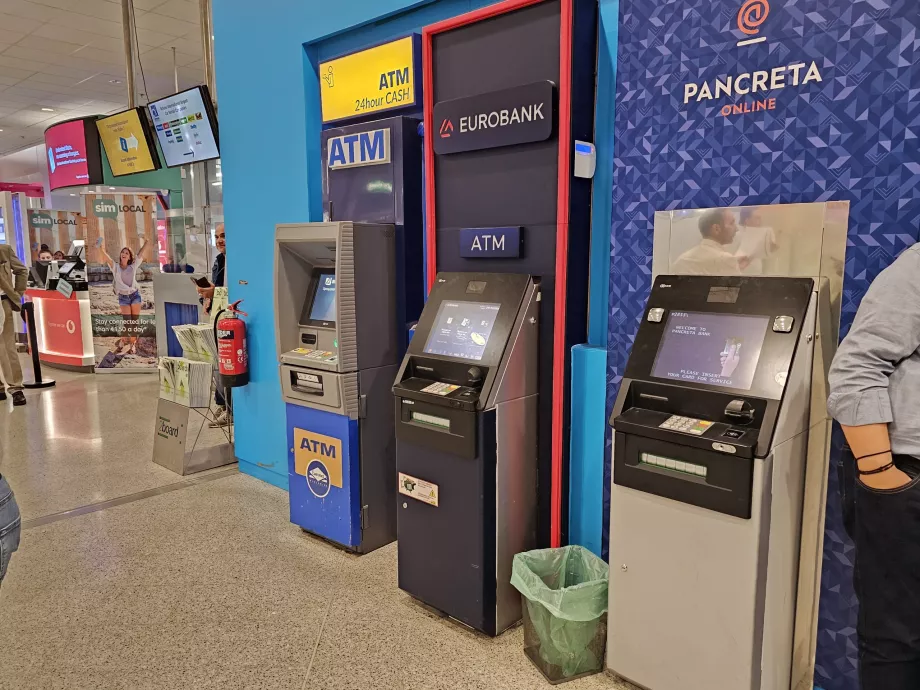 ATM-uri, sala de sosiri