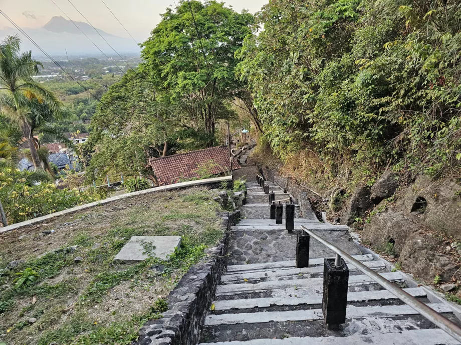 Scările de la Palatul Ratu Boko