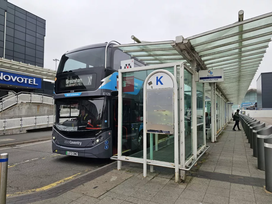 Autobuz X1 direcția centru