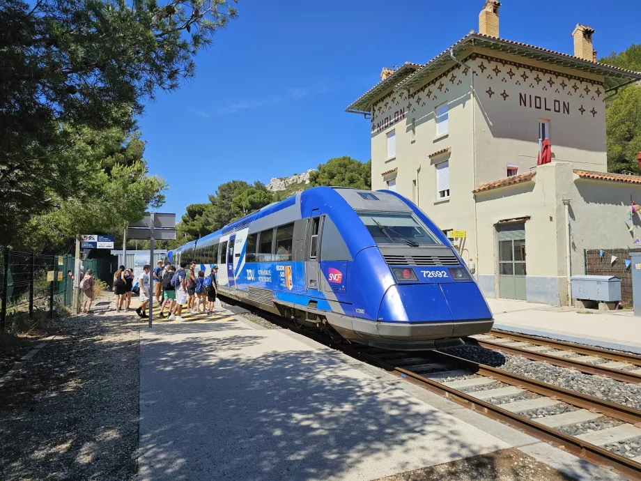 Tren către Cote Bleue