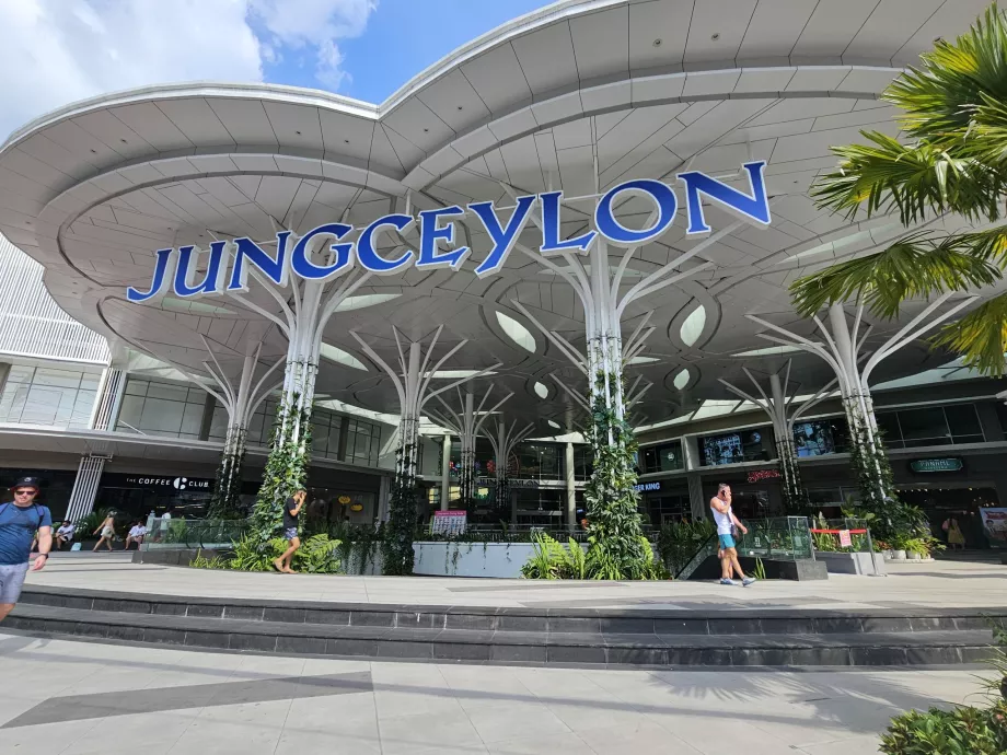 Centrul comercial Jungceylon, Patong