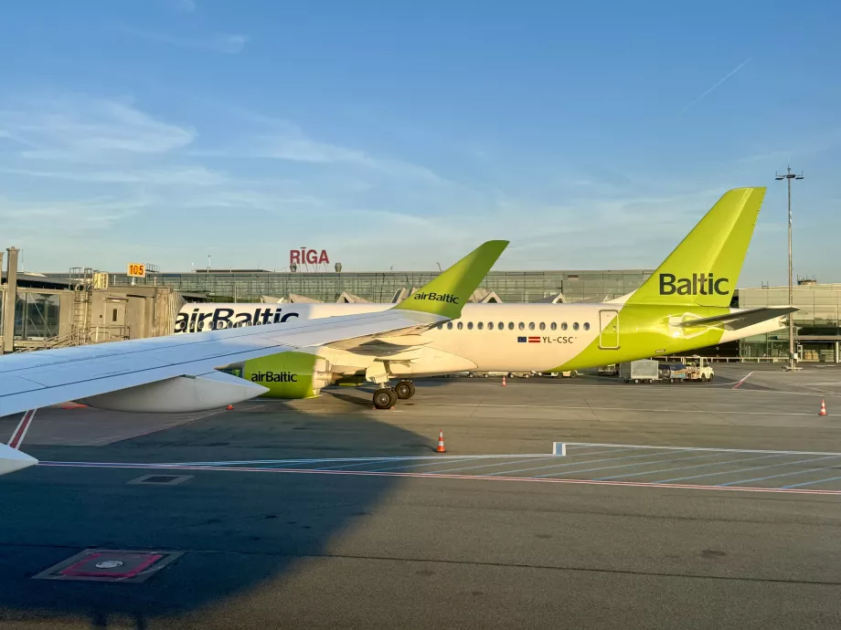 Aeroportul Riga RIX și airBaltic