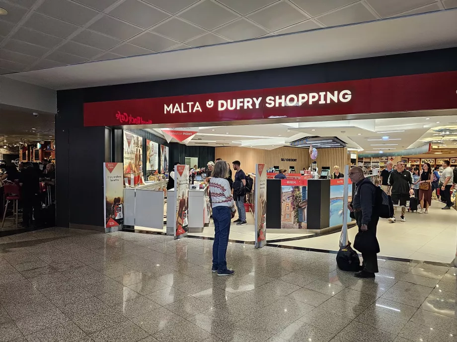 Magazin duty free, Aeroportul Malta