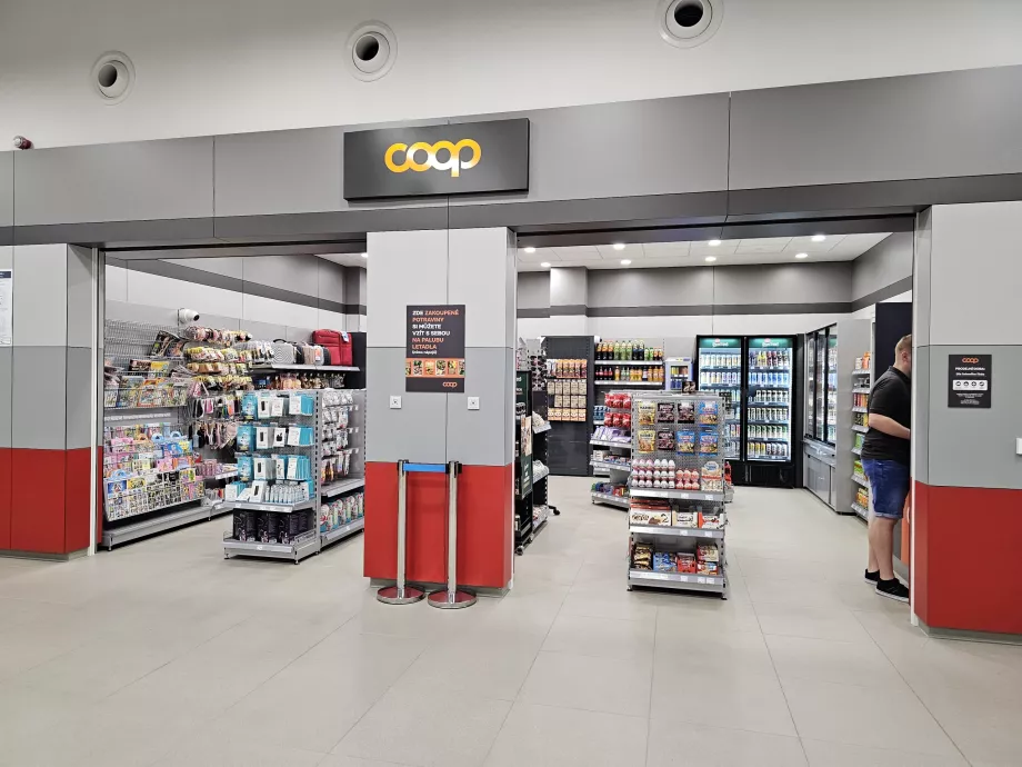 Coop la Aeroportul České Budějovice