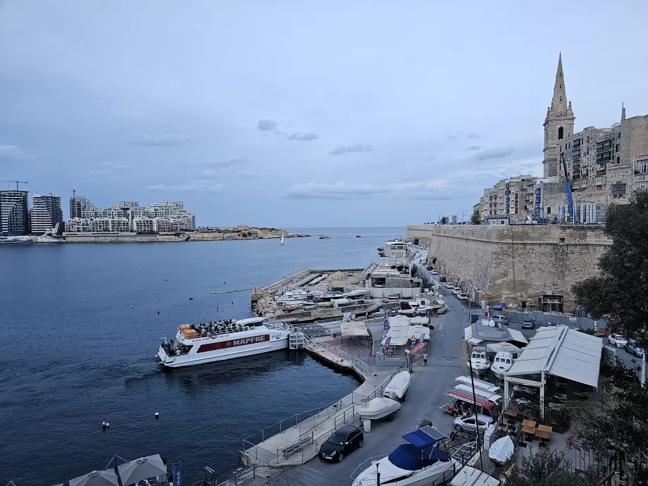 Docul de feribot Valletta - Sliema