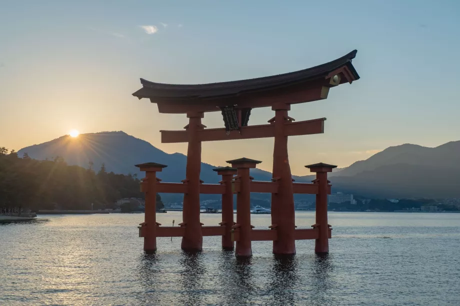 Sanctuarul Itsukushima