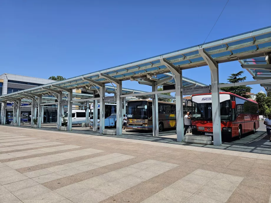 Stație de autobuz Burgas-Sud