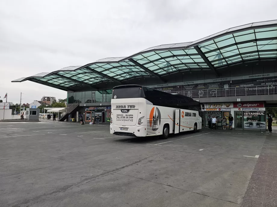 Stația de autobuz Serdika