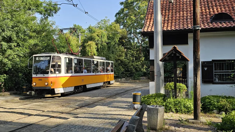 Tramvai în Parcul Varosha