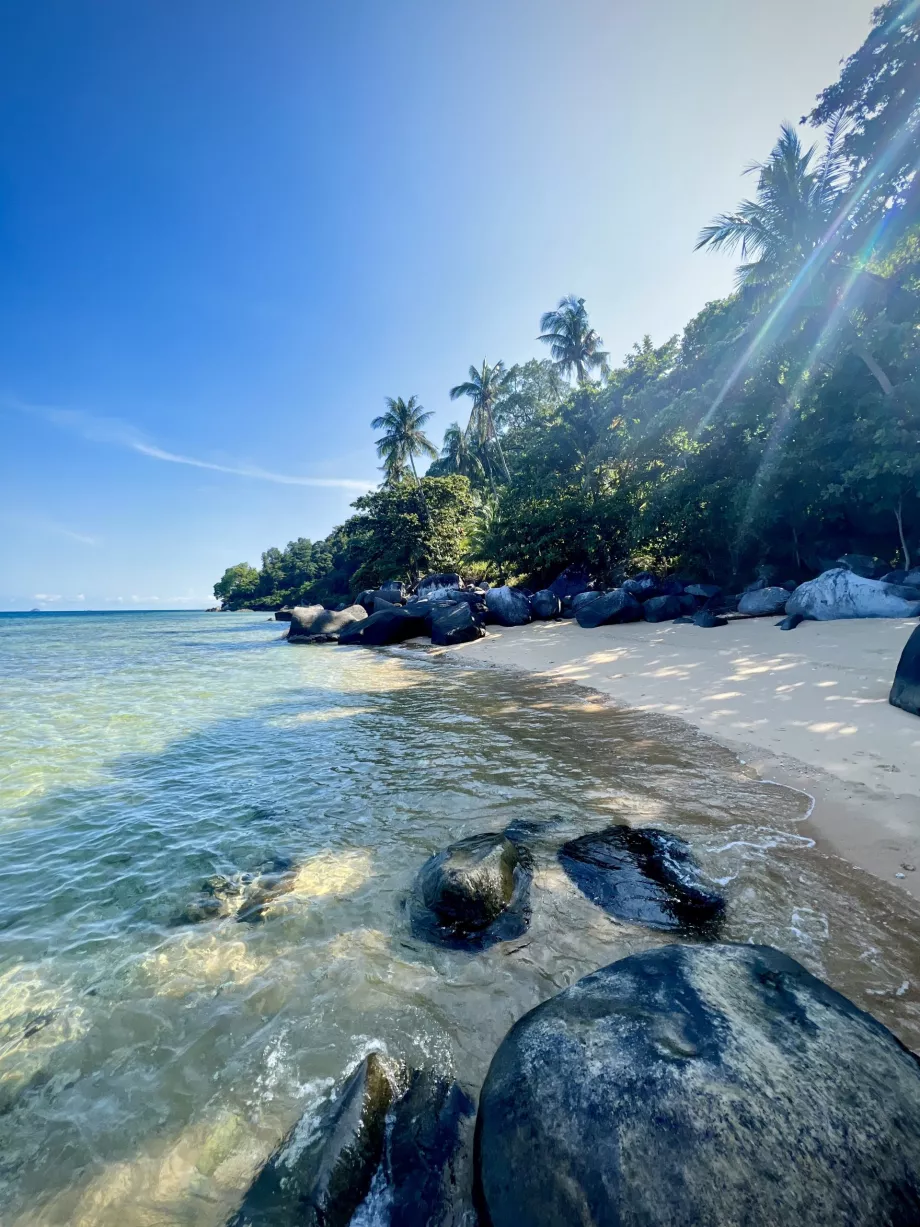 Plaja Genting lângă stațiunea Melina, Tioman