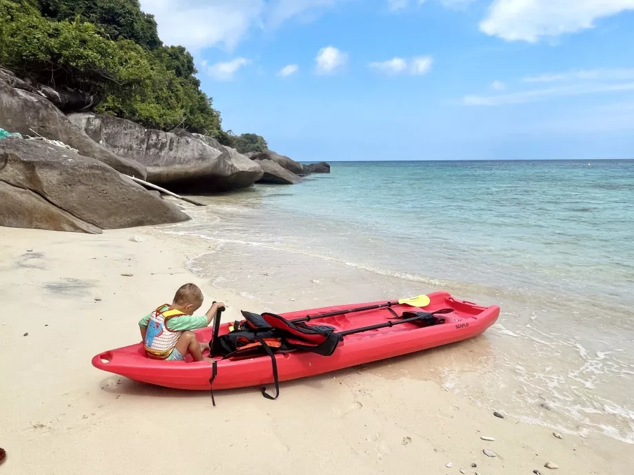 Kayaking pe Tioman