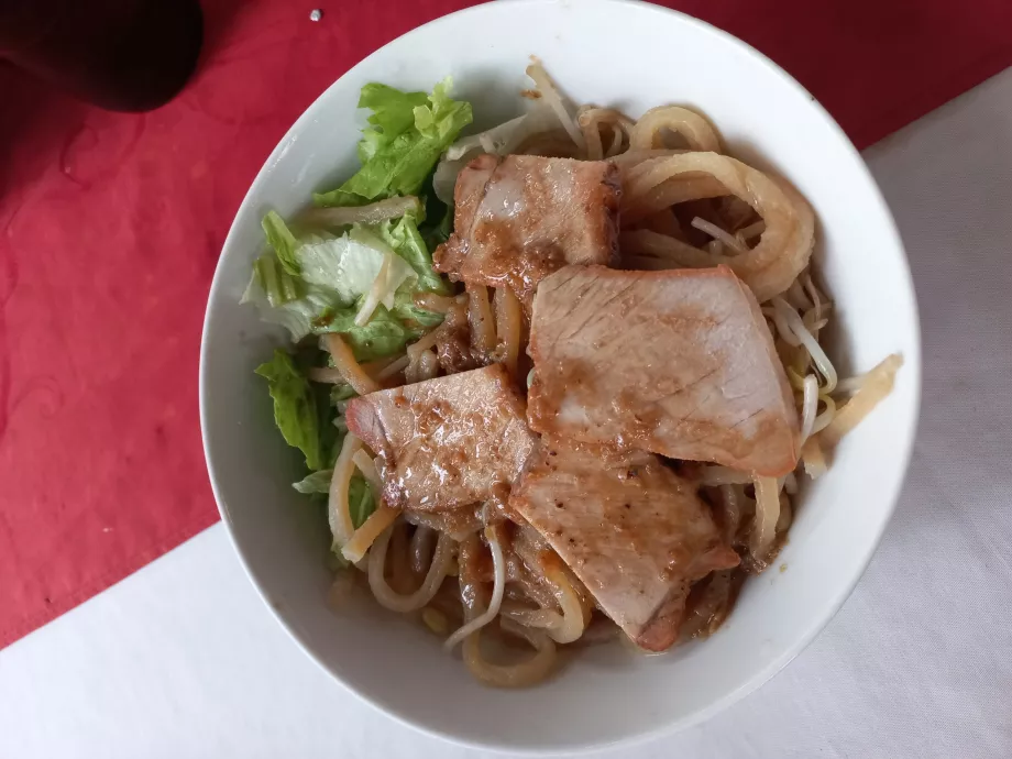 Gastronomie în Hoi An, Vietnam